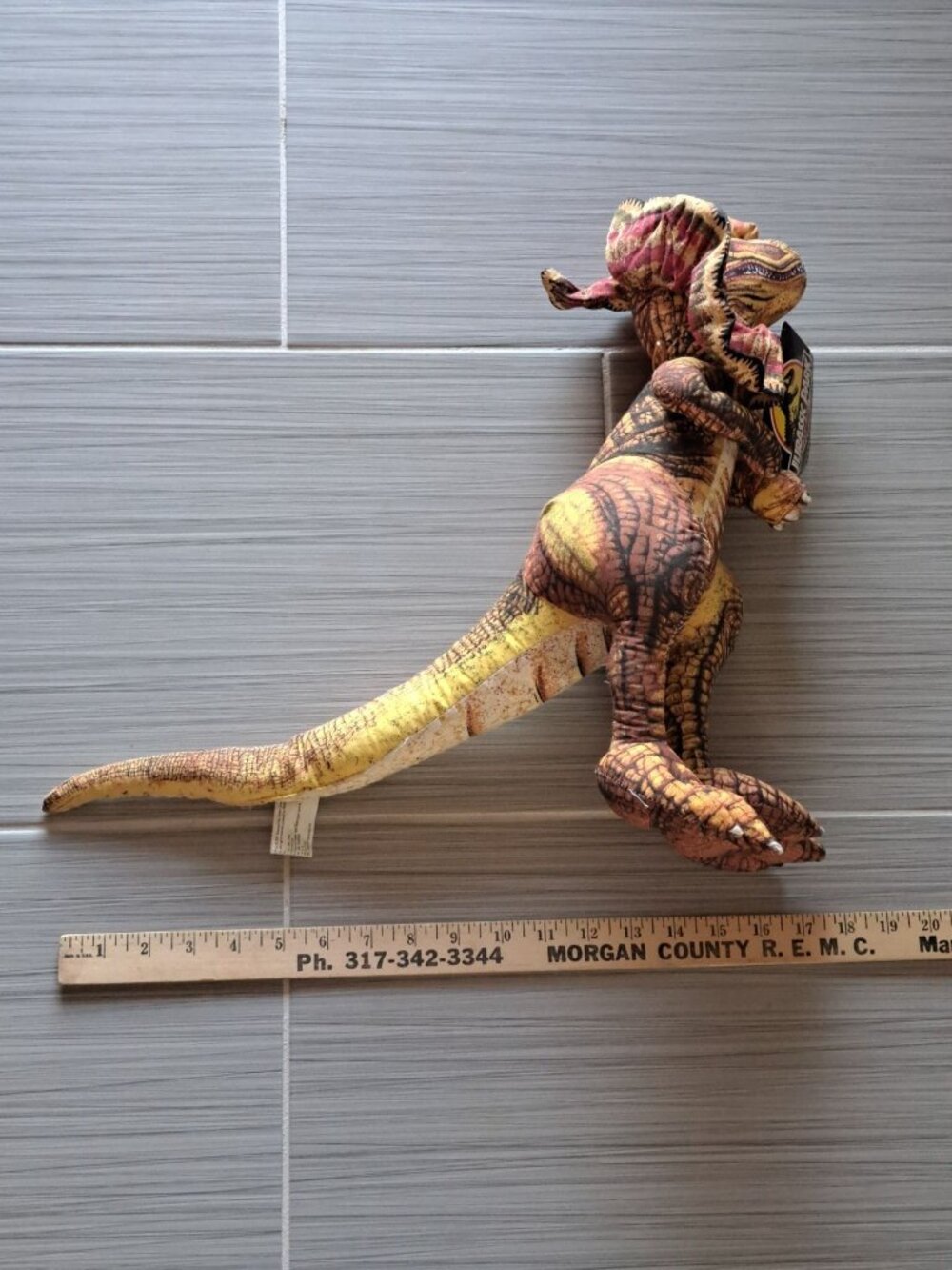 Jurassic Park 1992 Dilophosaurus Plush Toy 12" Collectible Dinosaur Universal - Picture 10 of 10